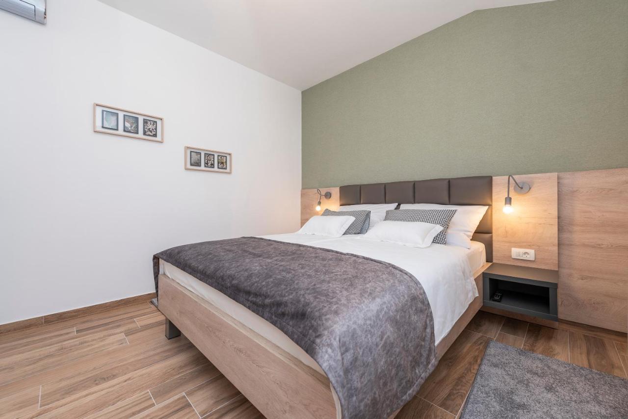 Luxury Apartments - La Vir 3 & 4 Eksteriør bilde