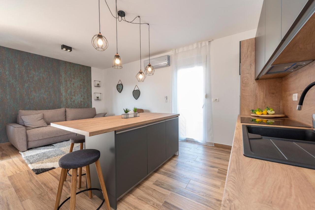 Luxury Apartments - La Vir 3 & 4 Eksteriør bilde