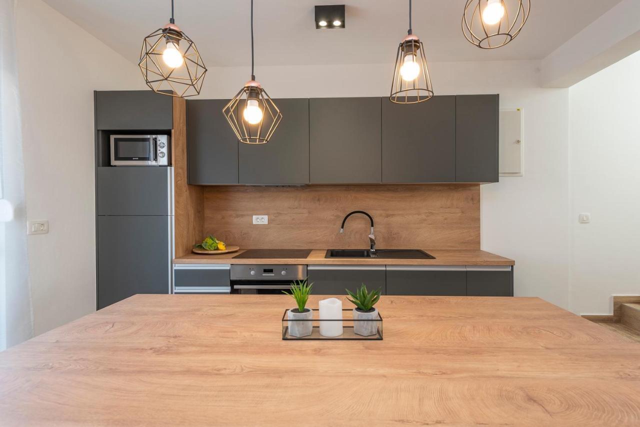Luxury Apartments - La Vir 3 & 4 Eksteriør bilde